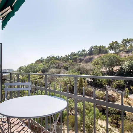 Poble Sec 3br W Balcony Mountain Views Bcn-109 아파트 바르셀로나